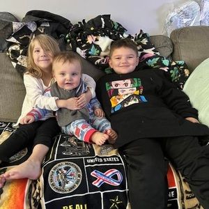 Meet your Posher, Lori